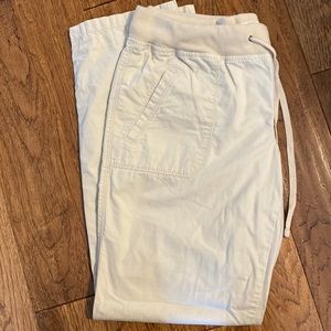 Loft Khaki Capris, Size 6